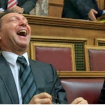 Νέος .. χρησμός Στουρνάρα 