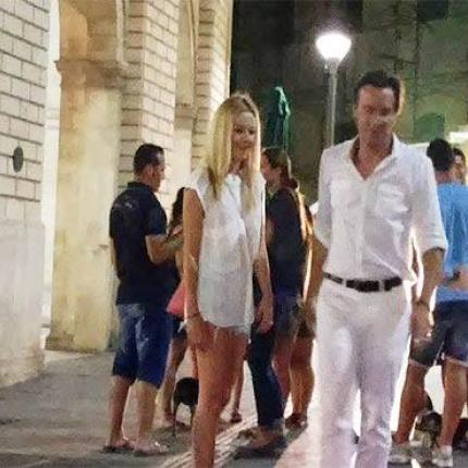 Ο Στράτος Τζώρτζογλου στο κέντρο του Ηρακλείου 