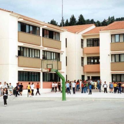 "Κουτσή" ξεκινάει η νέα σχολική χρονιά - Σοβαρές ελλείψεις σε εκπαιδευτικό προσωπικό