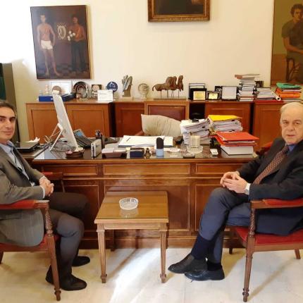 λαμπρινος πρυτανης ΤΕΙ.jpg