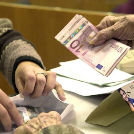 Γ. Κουτρουμάνης: Μείωση έως 20% στις κύριες συντάξεις ζητά η τρόικα