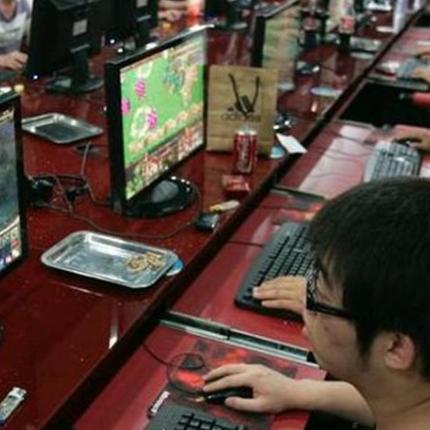 Ταϊβάν: Ήταν νεκρός για τρεις ημέρες μπροστά από έναν υπολογιστή!