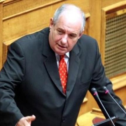 Χαιρόμαστε που επισπεύδονται οι κάλπες, λέει ο Τέρενς Κουίκ 