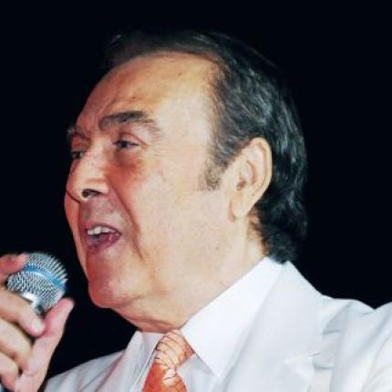 Ο Τόλης Βοσκόπουλος με την κόρη του Μαρία