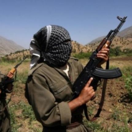 Ογδόντα Τούρκοι όμηροι στο Ιράκ - Απειλεί με αντίποινα ο Νταβούτογλου αν πάθουν κάτι