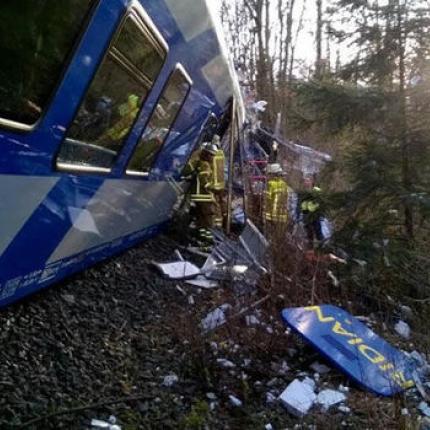 τρενο γερμανια ατυχημα