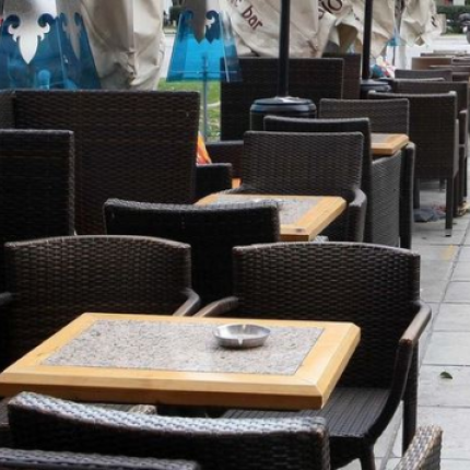 τραπεζοκαθίσματα