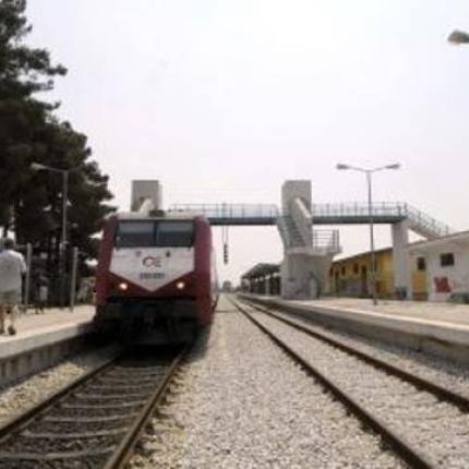 Φλώρινα: Νεκρός αγρότης από τη σύγκρουση τρακτέρ με τρένο
