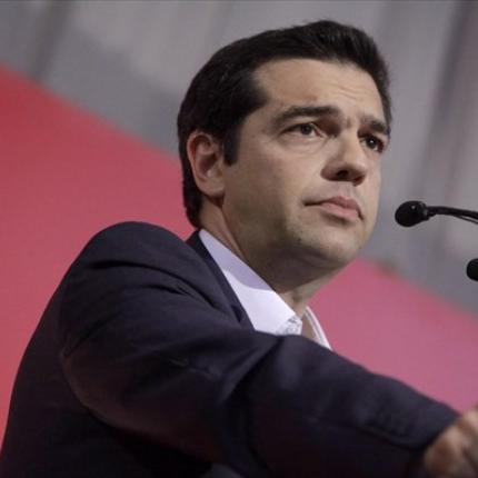 Σε τελετή υποδοχής για τον κινέζικο στόλο στον Πειραιά ο Α. Τσίπρας