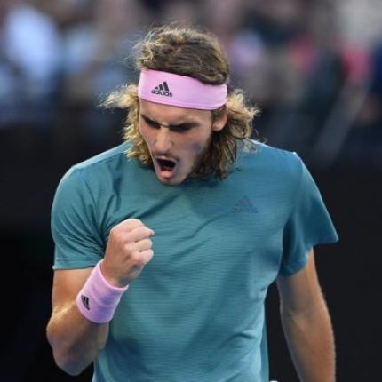 tsitsipas-3.jpg