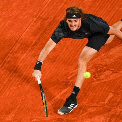 tsitsipas.jpg
