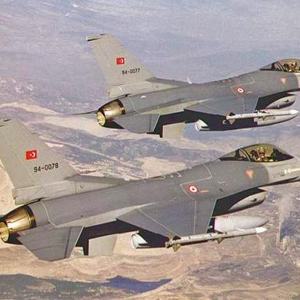 Τουρκικά  F-16 