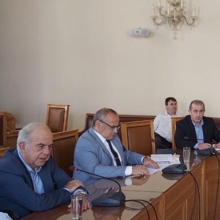 vardakis_dimoshrak_121019c.jpg