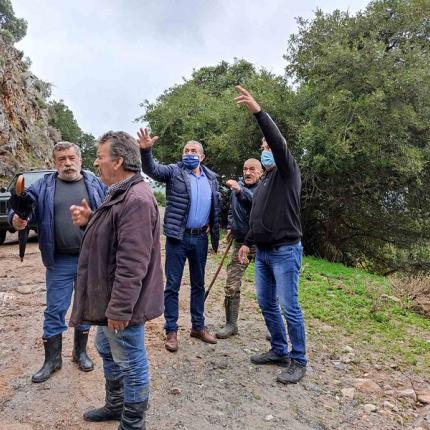 επισκεψη του Σωκρατη Βαρδακη στις πληγείσες περιοχές