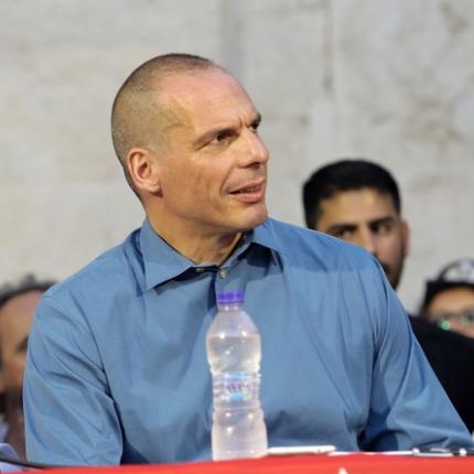 βαρουφακης