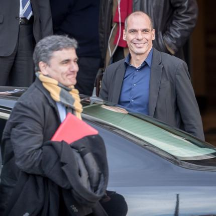 βαρουφακης τσακαλωτος