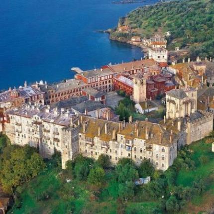 14 κατηγορούμενοι για το "real estate" της Μονής Βατοπεδίου 