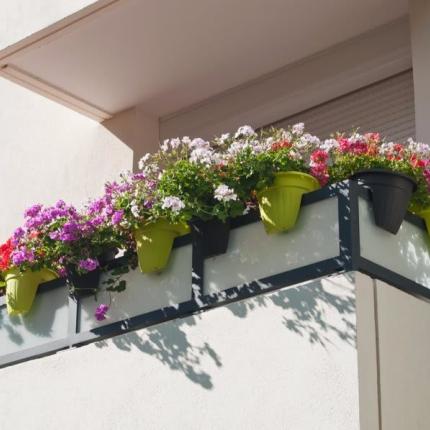 μπαλκόνια με λουλούδια