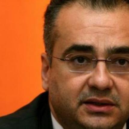 δημήτρης βερβεσός