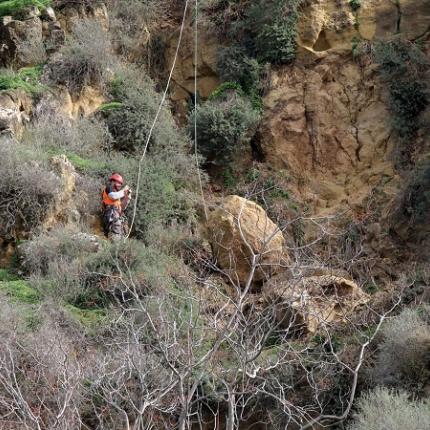 Θρυμμάτισαν στον αέρα δύο τεράστιους βράχους! - Εντυπωσιακή επιχείρηση στον &#039;Αγιο Βλάσση