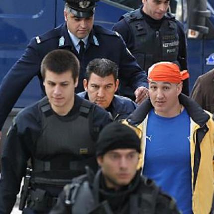 Κάθειρξη 26,5 ετών στον Βλαστό για τοποθέτηση βόμβας σε πολυκατοικία