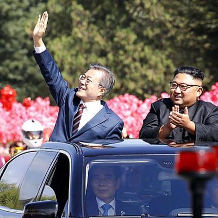 voreia-notiakorea.jpg