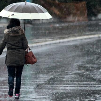 Βροχές και καταιγίδες στην Κρήτη με εξασθένηση από το βράδυ