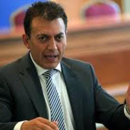 Το υπουργείο Εργασίας αναλαμβάνει από την 1η Μαΐου την πληρωμή συντάξεων Δημόσιου και Ιδιωτικού τομέα