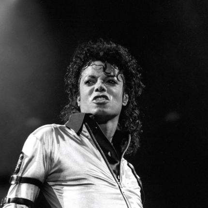 wallace-the-two-lives-of-michael-jackson-1200.jpg