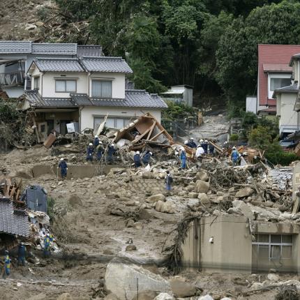 72 οι νεκροί απο τις κατολισθήσεις στη Χιροσίμα