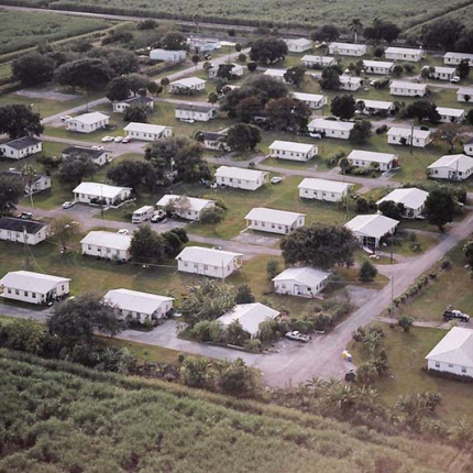 Το χωριό των παιδεραστών (φωτογραφίες)