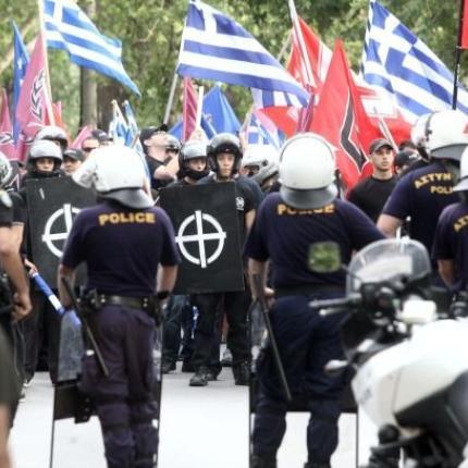 Spiegel: Δύει ο ήλιος για τη Χρυσή Αυγή στην Ελλάδα