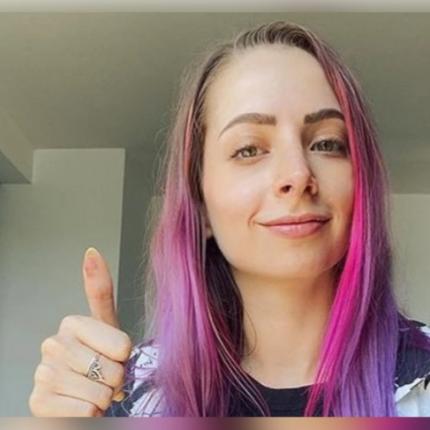 Η Yoseline Hoffman, γνωστή και ως YosStop