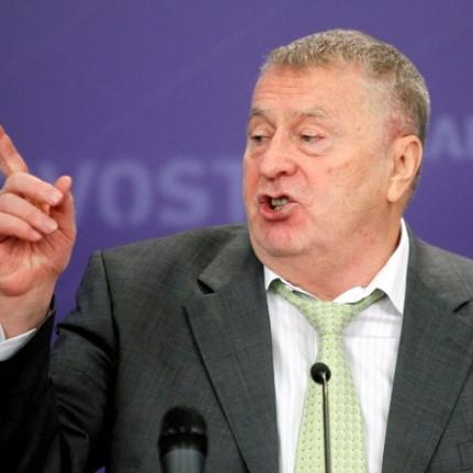 Βλαντιμίρ Ζιρινόφσκι: Να ξαναμοιραστεί το ουκρανικό έδαφος 