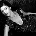 13_catherine-zeta-jones.jpg