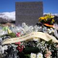 150327215140-memorial-germanwings-0327-super-169.jpg