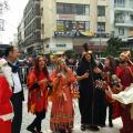 Τα κάλαντα στους Ηρακλειώτες έψαλε το μεσημέρι ο Γιάννης Κουράκης