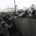 Συλλήψεις στη Ρωσία για συμμετοχή στις διαδηλώσεις 