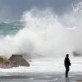 Σε επιφυλακή ο κρατικός μηχανισμός 