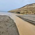 Ηράκλειο - κακοκαιρία: Σε ποτάμι μετατράπηκε η παραλία των Ματάλων