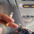 τσιγάρο καπνισμα αεροπλάνο