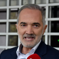 μάριος σαλμάς