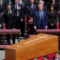 κηδεια παπας φραγκισκος