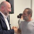 σάκης αρναούτογλου