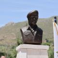 προτομή του Ήρωα της Κύπρου Μανώλη Μπικάκη