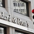 S&amp;P: Αμφισβητεί τους δημοσιονομικούς στόχους του Λονδίνου