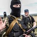 Ουκρανία: Φιλορώσοι αντάρτες σκάβουν χαρακώματα έξω από το πανεπιστήμιο στο Ντονέτσκ