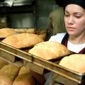 Οι έλληνες έκοψαν και το ψωμί - Τι δείχνει πανελλαδική έρευνα των αρτοποιών