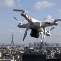 Νυχτερινές πτήσεις drones τρομοκρατούν το Παρίσι