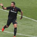 aek-almeida.jpg